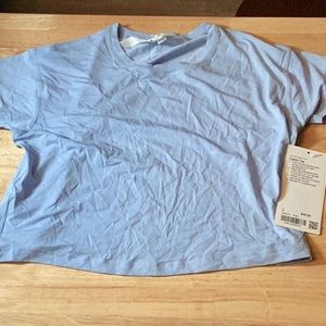 Lululemon cates tee size 2